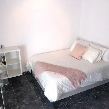 Sea View Apartman *