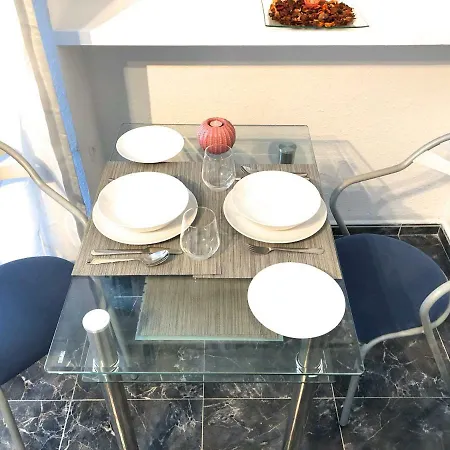 Sea View Apartman *